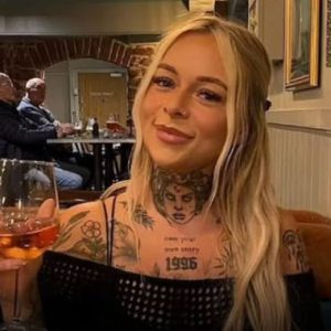 Woman hits back at older people for judging tattooed body Woman hits back at older people for judging tattooed body