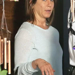 Jennifer Aniston opens up about her plastic surgery Jennifer Aniston opens up about her plastic surgery