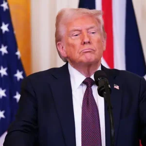 Trump’s big wager on awaited tariffs