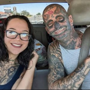 Heavily tattooed dad faces backlash as people think he is a horrible father – then his wife reveals the truth Heavily tattooed dad faces backlash as people think he is a horrible father – then his wife reveals the truth
