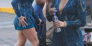 Jennifer Lopez reacts badly when a Fan tries to touch her while leaving the House