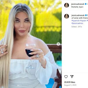 Story of the human Barbie Jessica Alves Story of the human Barbie Jessica Alves