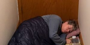 She Made My Elderly Mom Sleep on the Floor — I’ll Never Forgive Her