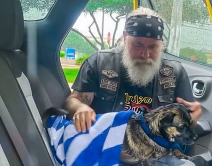The Day a Tough Biker Showed Me the True Meaning of Kindness