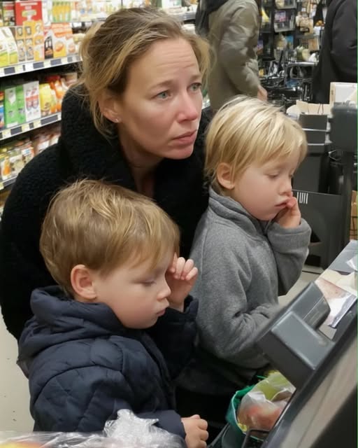 Helping a Mother at the Store Brought an Unexpected Follow-Up
