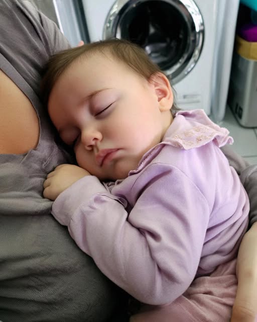 I Fell Asleep in the Laundry Room with My Baby – But When I Opened the Washer, I Couldn’t Believe What I Saw Inside