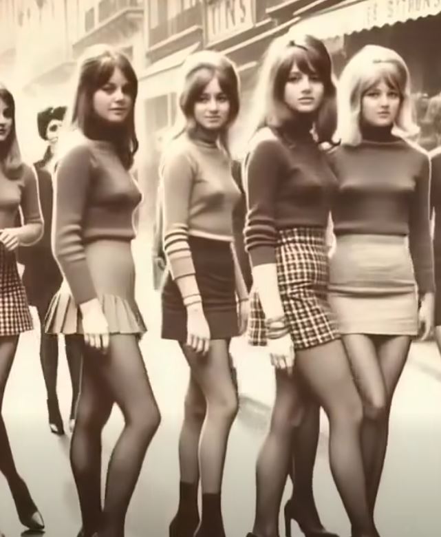 This Photo Looks Ordinary at First — Until You Spot the One Crucial Detail