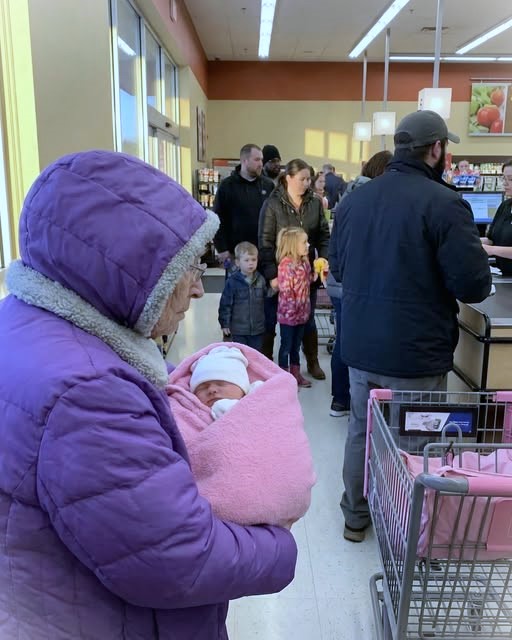 When a Stranger’s Kindness Saved Me at My Lowest Moment